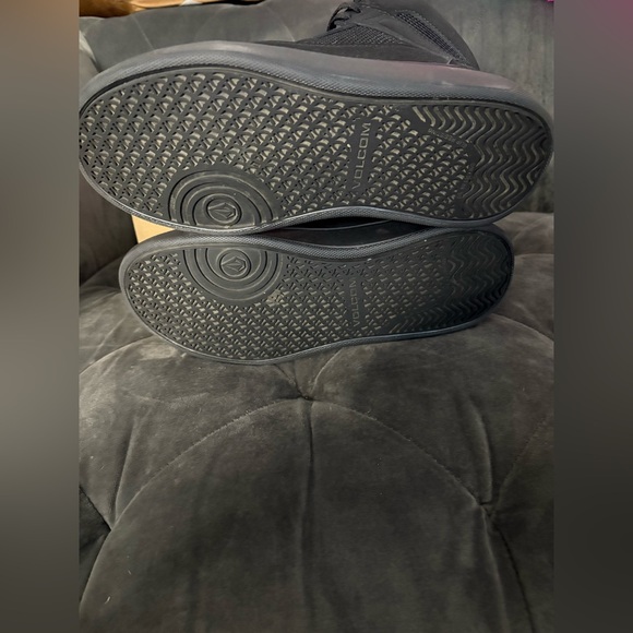 🦋Volcom Evolve Composite Toe High-Top Work Sneaker - Men's, Size 9W - Picture 5 of 7